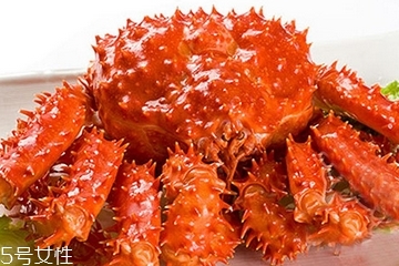 帝王蟹是什么顏色的？帝王蟹哪個顏色好？