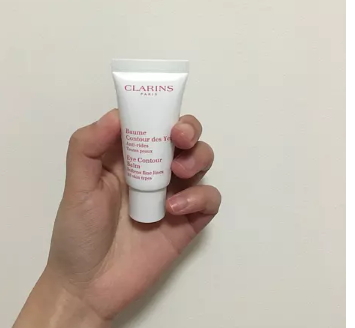 嬌韻詩(shī)適合油性肌膚嗎？嬌韻詩(shī)適合油皮嗎