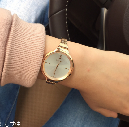 手表電池是鋰電池嗎？手表電池用的是幾號？