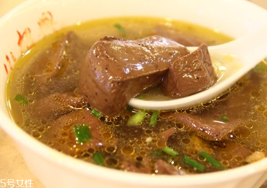 雞血的熱量高嗎？雞血會長胖嗎？