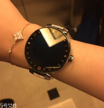 手表和手環(huán)哪個好？手表和手環(huán)有什么區(qū)別？