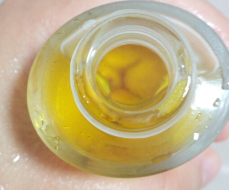 嬌韻詩(shī)妊娠紋油和霜怎么用？嬌韻詩(shī)妊娠紋油和霜先后順序