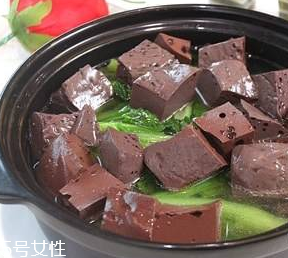 雞血能給禽流感病人吃嗎？禽流感期間能吃雞血嗎