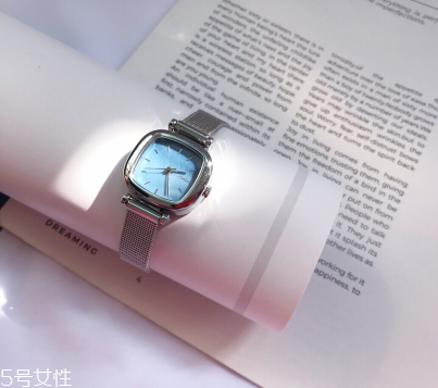 komono手表怎么樣？komono手表質(zhì)量好嗎？