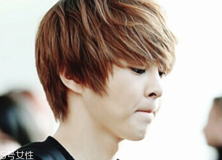 2018男生紋理燙多少錢 男士紋理燙發(fā)型圖2018 2018男生紋理燙多少錢 男士紋理燙發(fā)型圖2018