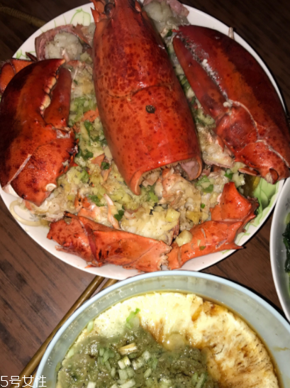 波士頓龍蝦是淡水的嗎？波士頓龍蝦是海里的嗎？