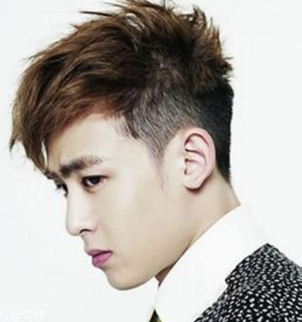 2022短發(fā)飛機(jī)頭發(fā)型男 男生短發(fā)發(fā)型飛機(jī)頭 2022短發(fā)飛機(jī)頭發(fā)型男 男生短發(fā)發(fā)型飛機(jī)頭