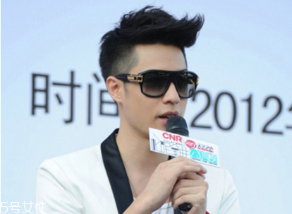 2022短發(fā)飛機(jī)頭發(fā)型男 男生短發(fā)發(fā)型飛機(jī)頭 2022短發(fā)飛機(jī)頭發(fā)型男 男生短發(fā)發(fā)型飛機(jī)頭