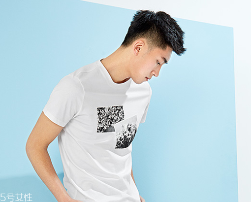 2022短發(fā)飛機(jī)頭發(fā)型男 男生短發(fā)發(fā)型飛機(jī)頭 2022短發(fā)飛機(jī)頭發(fā)型男 男生短發(fā)發(fā)型飛機(jī)頭