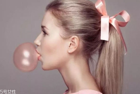 自己怎么扎馬尾好看 好看的馬尾辮扎法 自己怎么扎馬尾好看 好看的馬尾辮扎法