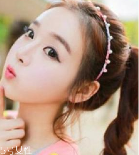 自己怎么扎馬尾好看 好看的馬尾辮扎法 自己怎么扎馬尾好看 好看的馬尾辮扎法