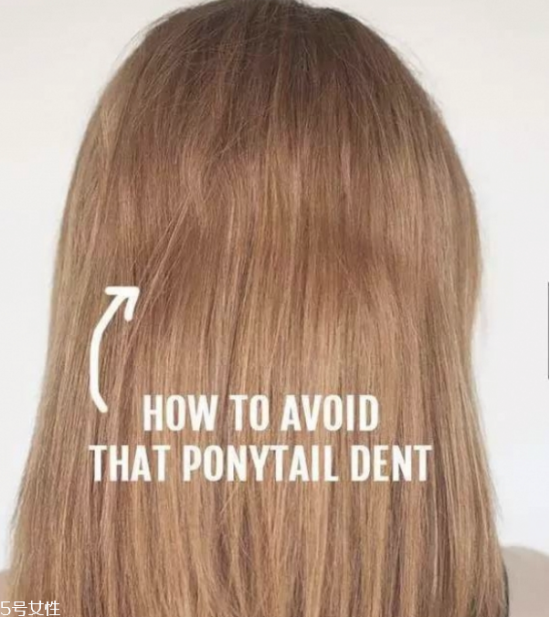 2018流行馬尾的扎法 簡(jiǎn)單的低馬尾編發(fā) 2018流行馬尾的扎法 簡(jiǎn)單的低馬尾編發(fā)