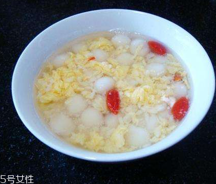 酒釀蛋豐胸靠譜嗎？酒釀蛋吃多久有效果？