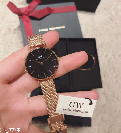 手表型號怎么看？手表型號在哪里看？