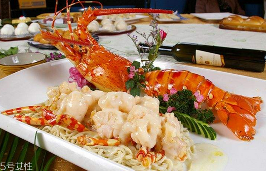 波士頓龍蝦死了還能吃嗎？死的波士頓龍蝦能吃嗎？