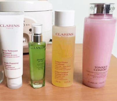 蘭蔻粉水和嬌韻詩橙水哪個(gè)好？