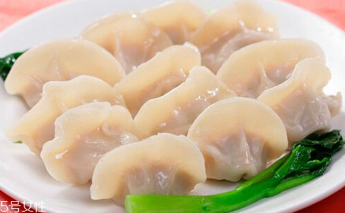 白玉菇能包餃子嗎 白玉菇怎么做餃子 白玉菇能包餃子嗎 白玉菇怎么做餃子