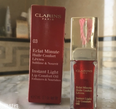 嬌韻詩唇釉需要卸嗎？嬌韻詩唇油怎么卸