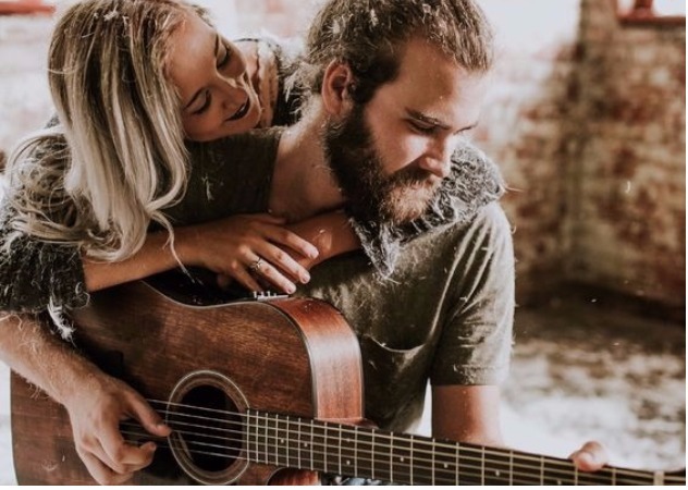 十二星座愛(ài)上一個(gè)人的表現(xiàn) 十二星座愛(ài)你的表現(xiàn)