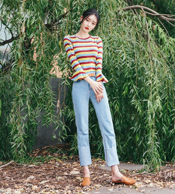 黑t恤變紅怎么辦 黑t恤怎么洗 黑t恤變紅怎么辦 黑t恤怎么洗