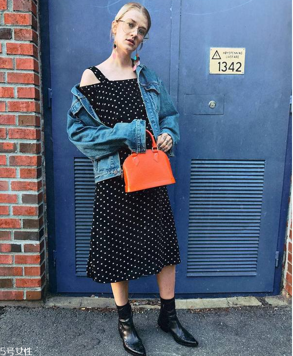 一字肩連衣裙圖片 夏季一字肩連衣裙 一字肩連衣裙圖片 夏季一字肩連衣裙