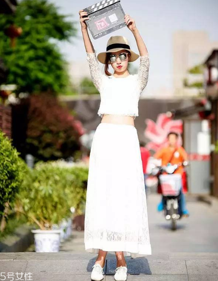 夏天戴什么帽子好看？夏季帽子搭配圖片