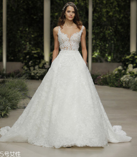 婚紗可以用洗衣機(jī)洗嗎？婚紗用洗衣機(jī)洗好嗎？