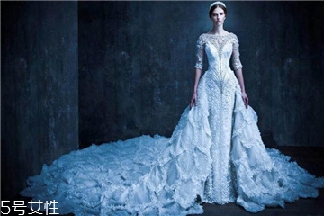 婚紗可以穿兩次嗎？婚紗穿兩次不好嗎？