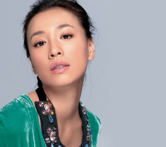 人造酒窩不笑也有嗎？人造酒窩自然嗎