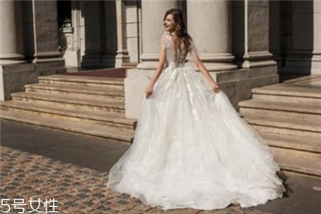 婚紗裙撐怎么折疊？婚紗裙撐怎么收起來？