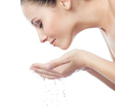 敏感肌能用美白產(chǎn)品嗎？美白產(chǎn)品敏感肌可以用嗎？