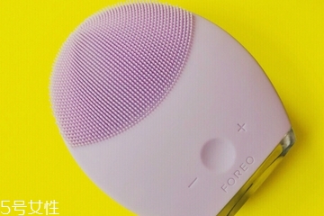 敏感肌能用潔面儀嗎？敏感肌適合用潔面儀嗎？