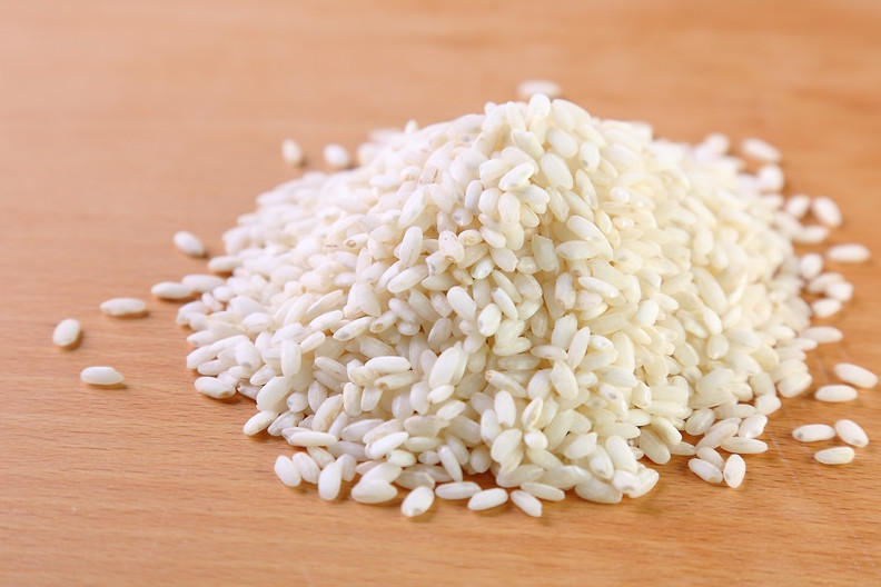 秈米和粳米的區(qū)別 粳米與秈米的區(qū)別 秈米和粳米的區(qū)別 粳米與秈米的區(qū)別