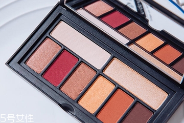 楓葉紅眼影哪個牌子好 8款熱門楓葉紅眼影盤點(diǎn)