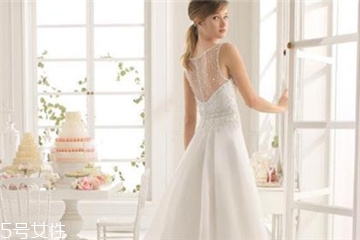 婚紗一定要穿白色的嗎？婚紗可以不穿白色嗎？