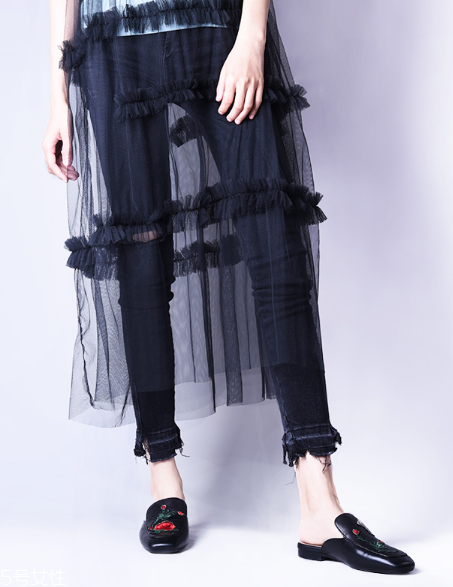 夏天穿什么鞋子百搭？夏季百搭鞋子圖片