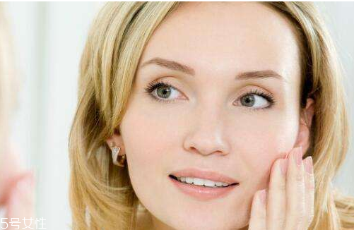 敏感肌如何處理黑頭？敏感皮膚如何去黑頭？