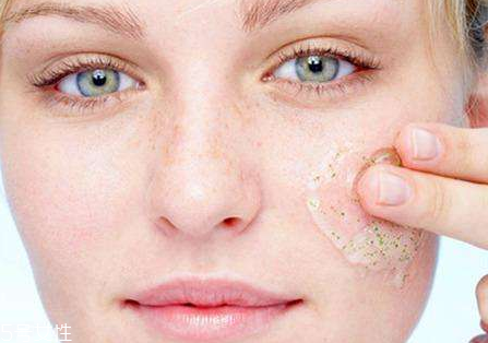 敏感肌多久去一次角質(zhì)？敏感肌去角質(zhì)頻率