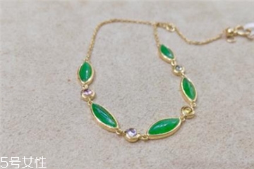 翡翠手鏈多少錢？翡翠手鏈正品價格