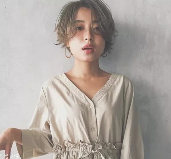 日系染發(fā)顏色 日系短發(fā)2022 日系染發(fā)顏色 日系短發(fā)2022