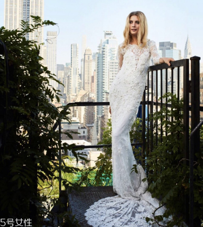 婚紗什么時(shí)候定？婚紗提前多長(zhǎng)時(shí)間定？