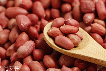 花生衣的功效和作用 花生衣的好處 花生衣的功效和作用 花生衣的好處