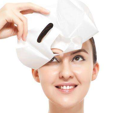 干皮可以用清潔面膜嗎？干皮需要用清潔面膜嗎？