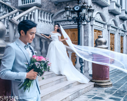 婚紗定金可以退嗎？婚紗定了還能退嗎？