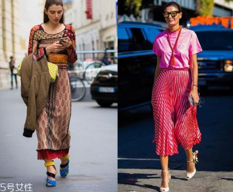 高跟涼鞋怎么搭配？高跟涼鞋怎么穿好看？