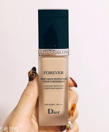 油皮適合的粉底液 適合油性皮膚的粉底液 油皮適合的粉底液 適合油性皮膚的粉底液