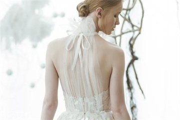 婚紗在哪里買比較好？婚紗應(yīng)該在哪買？