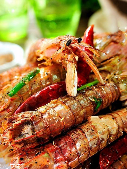 皮皮蝦能和櫻桃一起吃嗎？皮皮蝦和櫻桃可以同吃嗎？