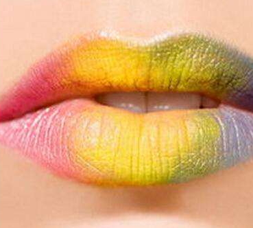 厚唇變薄術(shù)多少錢？厚唇變薄術(shù)風險大嗎