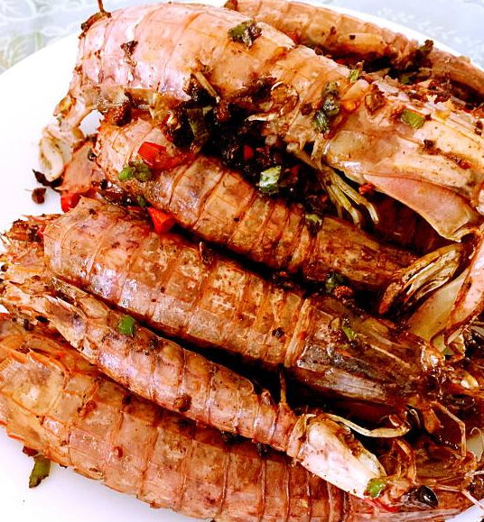 皮皮蝦能和牛肉一起吃嗎？皮皮蝦能和牛肉同吃嗎？